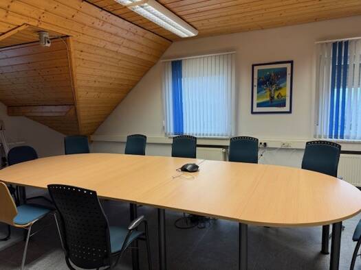 Bürofläche zur Miete provisionsfrei 185 € 47 m² Bürofläche Neustraße Roes 56754