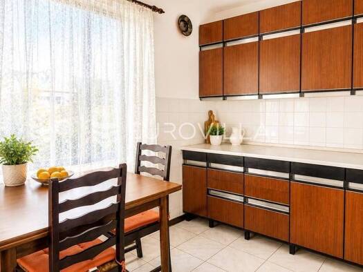 Haus zur Miete 850 € 1 Zimmer 60 m² Vodnjan Vodnjan