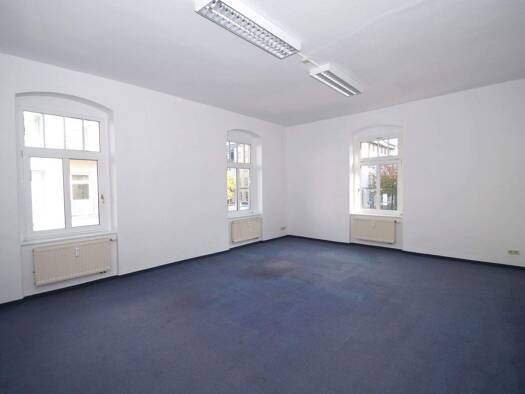 Bürofläche zur Miete provisionsfrei 788 € 5 Zimmer 143,2 m² Bürofläche Straße der Nationen 45 Zentrum Chemnitz 09111