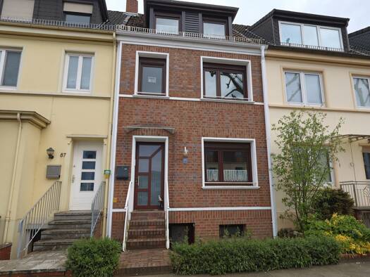 Reihenmittelhaus zum Kauf 410.000 € 4,5 Zimmer 110 m² 148 m² Grundstück frei ab sofort Weidedamm West 28215