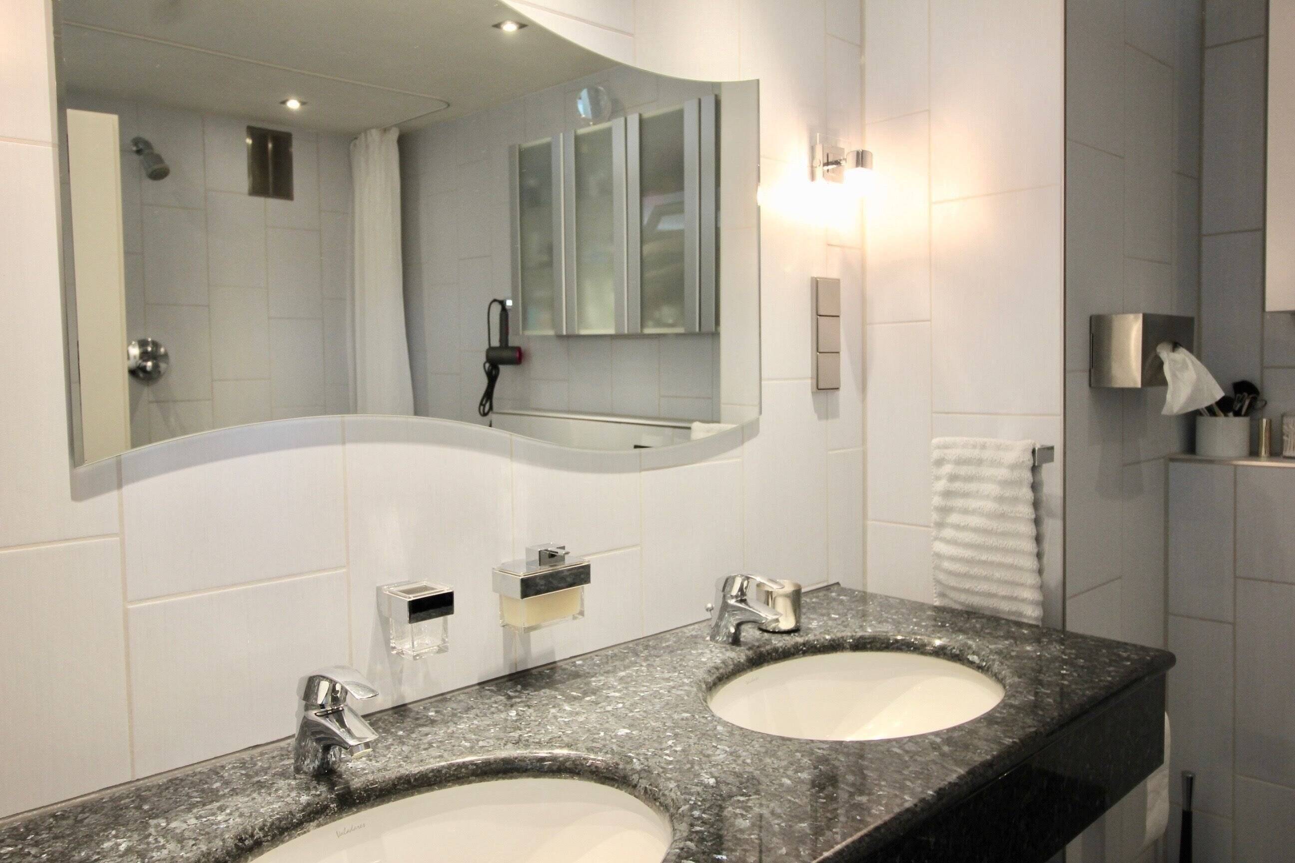 Property thumbnail 43