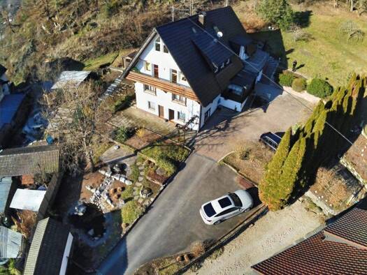 Mehrfamilienhaus zum Kauf 568.000 € 8 Zimmer 260 m² 1.231 m² Grundstück Gutach 77793