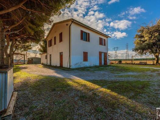 Haus zum Kauf 350.000 € 2 Zimmer 240 m² 3.000 m² Grundstück frei ab sofort Campiglia Marittima
