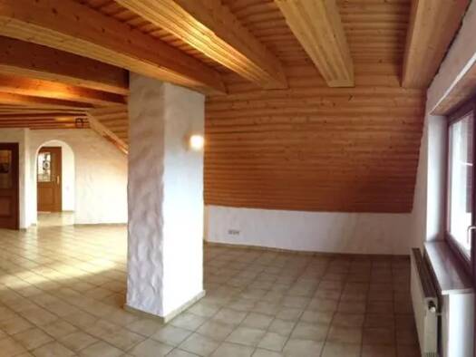 Wohnung zur Miete 930 € 3 Zimmer 100 m² Geschoss 1/2 frei ab sofort Bronnamberg Zirndorf 90513