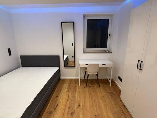 WG-Zimmer zur Miete 700 € 10 m² Geschoss 3/5 frei ab sofort Thalk.Obersendl.-Forsten-Fürstenr.-Solln München 81476