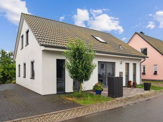 Einfamilienhaus zum Kauf 560.000 € 6 Zimmer 143 m² 430 m² Grundstück Schöndorf Weimar 99427