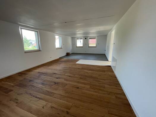 Wohnung zur Miete 1.790 € 3,5 Zimmer 120 m² Geschoss 1/3 frei ab 01.11.2025 Wendelin-Burkard-Straße 44 Heidesheim am Rhein 55262