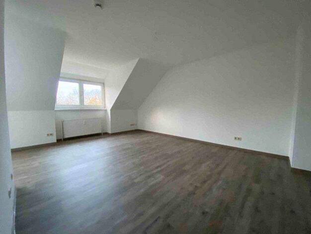 Wohnung zur Miete 899 € 4 Zimmer 96,9 m² frei ab 13.12.2025 Hardinghausstr. 3b Haste Osnabrück 49090