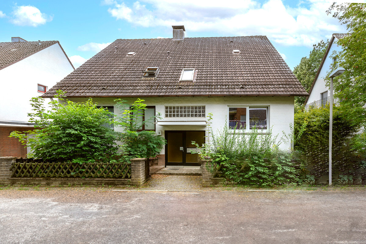 Mehrfamilienhaus zum Kauf 460.000 € 227 m²<br/>Wohnfläche 635 m²<br/>Grundstück Wettbergen Hannover / Wettbergen 30457