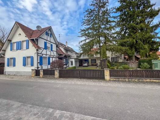 Mehrfamilienhaus zum Kauf 359.000 € 8 Zimmer 187 m² 736 m² Grundstück frei ab sofort Nonnenweier Schwanau 77963