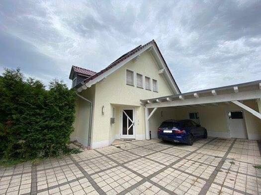 Einfamilienhaus zum Kauf provisionsfrei 193.200 € 6 Zimmer 144 m² 1.324 m² Grundstück Seebergen Drei Gleichen 99869