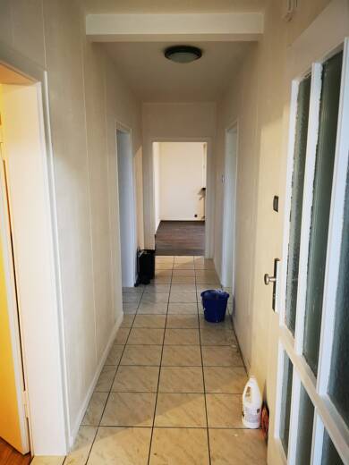 Wohnung zur Miete 949 € 4 Zimmer 97 m² Dachgeschoss, 2. Geschoss frei ab sofort Ölbergstr Kehl Kehl 77694