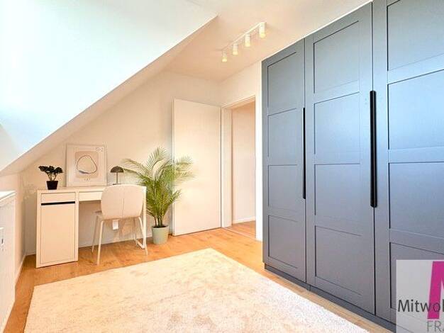 WG-Zimmer zur Miete auf Zeit 550 € 17 m² 5. Geschoss frei ab sofort Rosenau Nürnberg 90429