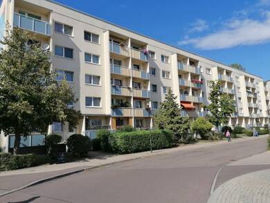 Wohnung zur Miete 365 € 3 Zimmer 60,8 m² 4. Geschoss frei ab sofort Brüsseler Str. 44 Südstadt Halle (Saale) 06128