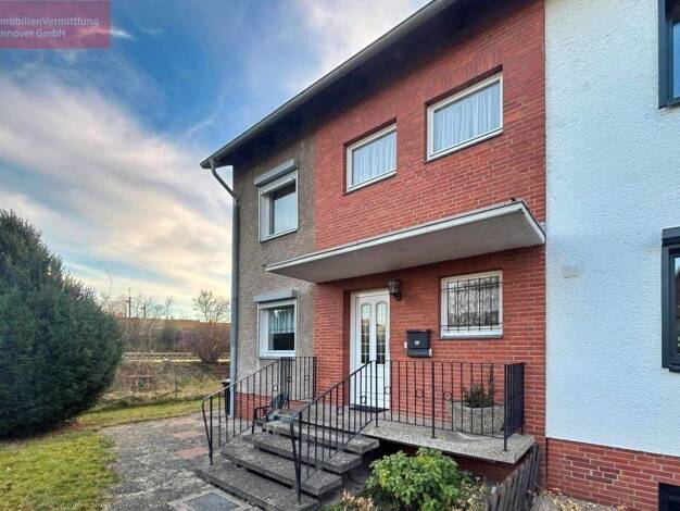 Reihenendhaus zum Kauf 297.000 € 4 Zimmer 108,9 m² 386 m² Grundstück Lohnde Seelze 30926