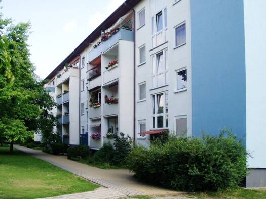 Wohnung zur Miete 322 € 3 Zimmer 59,8 m² 1. Geschoss Johannes-R.-Becher-Straße 30 Hoyerswerda Hoyerswerda 02977