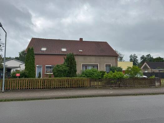 Haus zum Kauf 60.000 € 3 Zimmer 130 m² 760 m² Grundstück frei ab sofort Karl Marx Straße Eggesin 17367