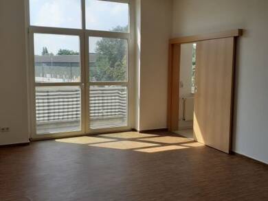 Wohnung zur Miete 310 € 1 Zimmer 39,2 m² Dachgeschoss, 1. Geschoss frei ab sofort Wasserwerkstraße 19 Innenstadt Dessau-Roßlau 06842