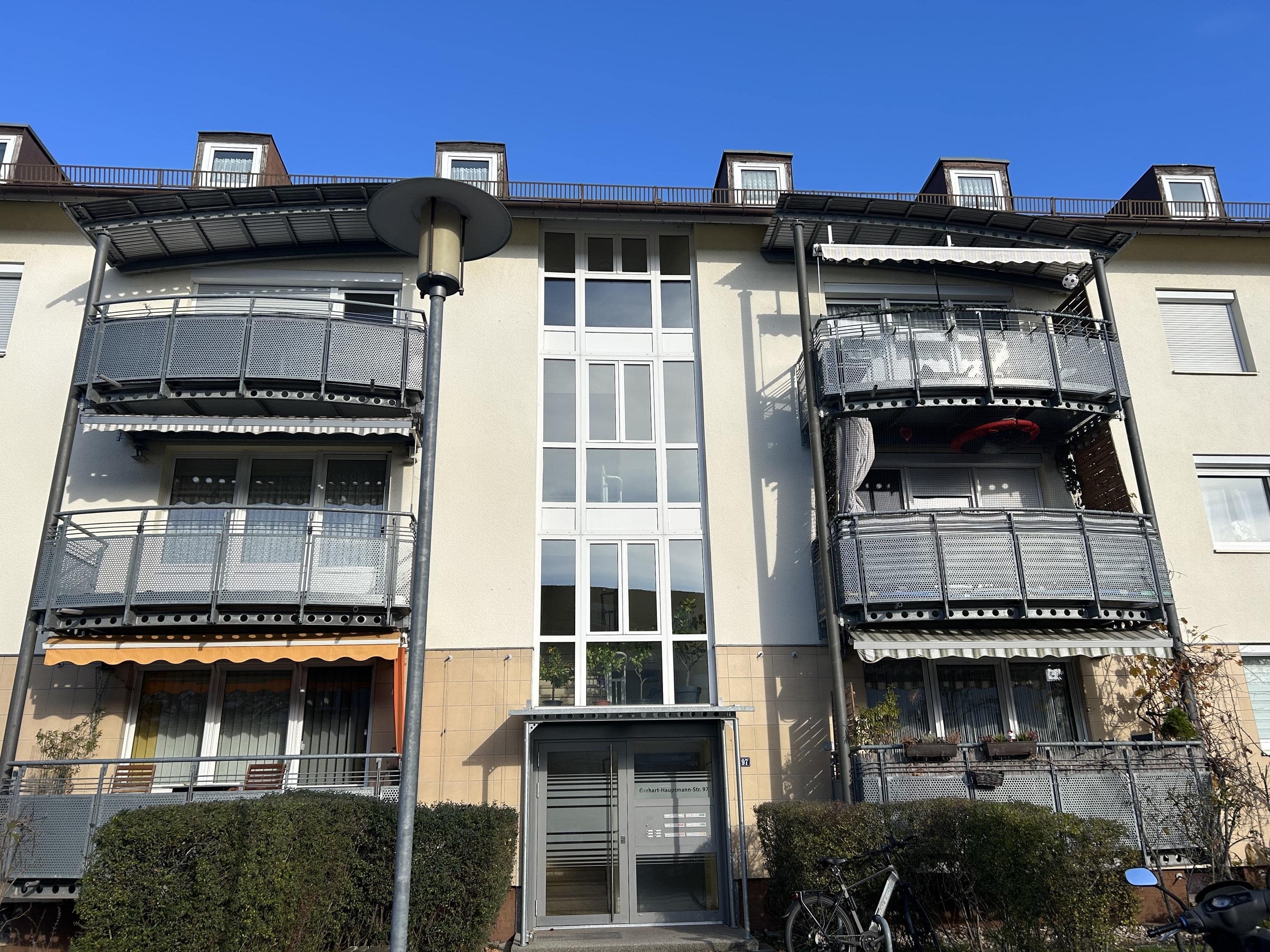 Wohnung zum Kauf 279.000 € 3 Zimmer 83 m²<br/>Wohnfläche 1.<br/>Geschoss Kalb-Siedlung / Weikershof 60 Fürth 90763