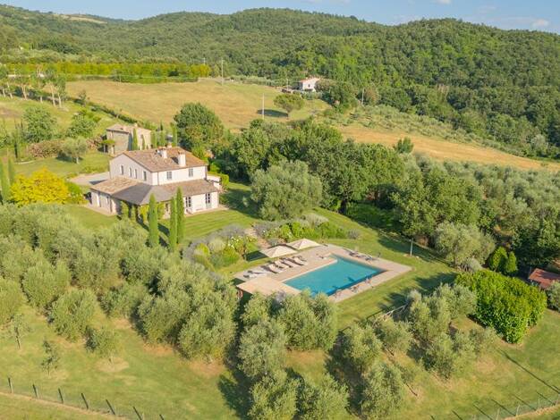 Bauernhaus zum Kauf 2.300.000 € 18 Zimmer 300 m² 12.000 m² Grundstück San Casciano dei Bagni 53040