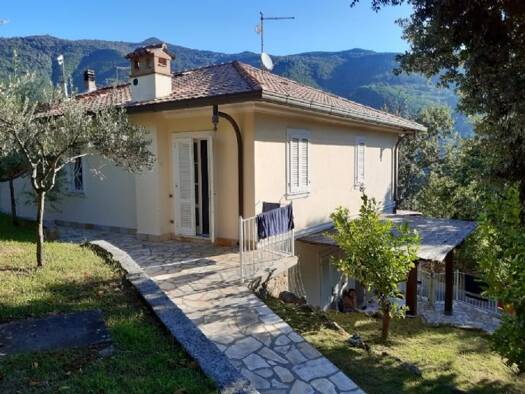 Villa zum Kauf 7 Zimmer 280 m² 7.000 m² Grundstück frei ab sofort Val di Nizza