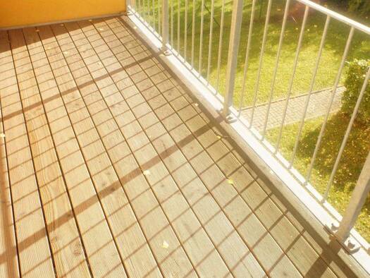 Wohnung zur Miete 350 € 2 Zimmer 58,4 m² 2. Geschoss Emilienstraße 30 Schloßchemnitz Schloßchemnitz 09113