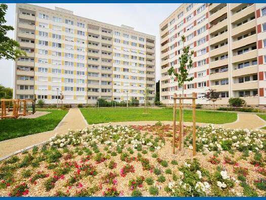 Wohnung zur Miete 280 € 2 Zimmer 47,9 m² 8. Geschoss Bahnhofstraße 11 Innenstadt Riesa 01587
