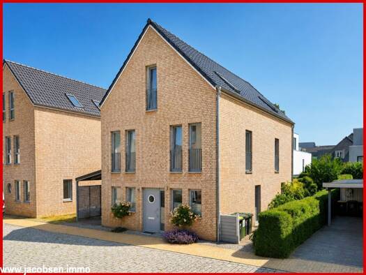 Einfamilienhaus zum Kauf 580.000 € 6 Zimmer 169 m² 260 m² Grundstück Schleswig 24837