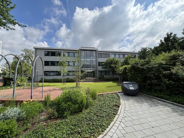 Büro zur Miete provisionsfrei 2.148 m² Bürofläche teilbar ab 450 m² Döhren Hannover 30519