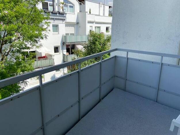 Wohnung zur Miete 735 € 2 Zimmer 49 m² 3. Geschoss Niederrad Süd 60526