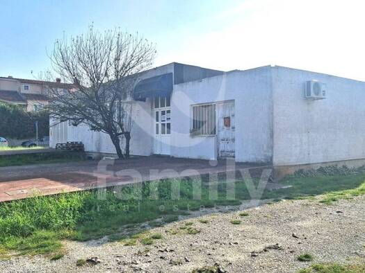 Einfamilienhaus zum Kauf 349.000 € 10 Zimmer 500 m² Pula 52100