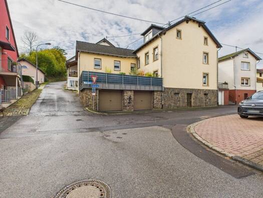 Mehrfamilienhaus zum Kauf 265.000 € 8 Zimmer 200 m² 232 m² Grundstück Körperich 54675