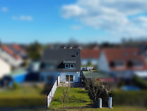 Doppelhaushälfte zum Kauf 255.000 € 4 Zimmer 118,9 m² 314 m² Grundstück Brandshagen Sundhagen 18519