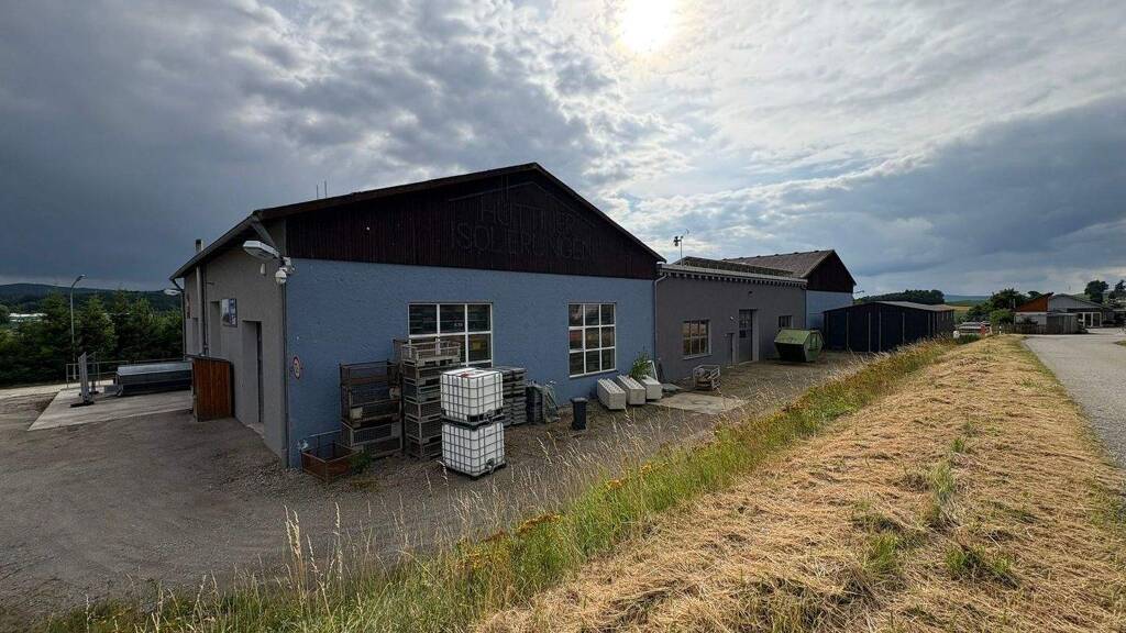 Halle/Industriefläche zum Kauf 515.000 € 1.065 m² Lagerfläche Eslarn 92693