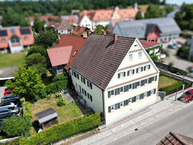 Einfamilienhaus zum Kauf 299.000 € 7 Zimmer 272 m² 487 m² Grundstück Dinkelscherben 86424