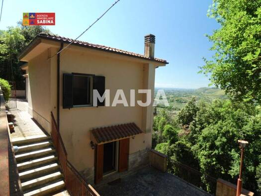 Doppelhaushälfte zum Kauf 107.000 € 5 Zimmer 200 m² 1.200 m² Grundstück Località Monte lago Nerola 00017