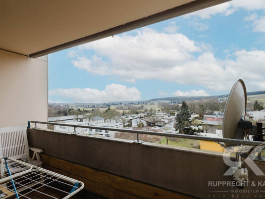 Wohnung zum Kauf 88.880 € 3 Zimmer 74 m² 4. Geschoss Marktredwitz 95615