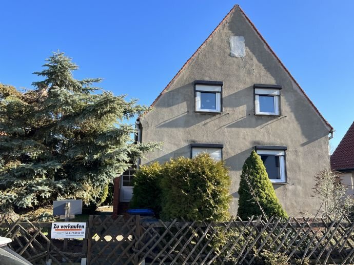 Einfamilienhaus zum Kauf 100.000 € 120 m²<br/>Wohnfläche 600 m²<br/>Grundstück ab sofort<br/>Verfügbarkeit Semmelweisstr. 58 Bitterfeld Bitterfeld-Wolfen 06749