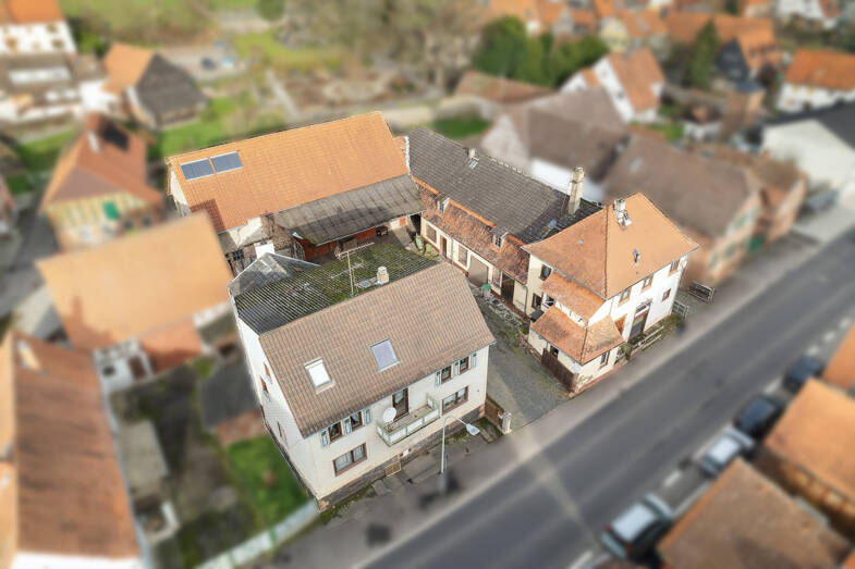 Bauernhaus zum Kauf 449.000 € 24,5 Zimmer 524 m² 1.696 m² Grundstück Düdelsheim Büdingen 63654
