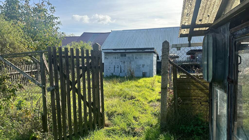 Bauernhaus zum Kauf 85.000 € 7 Zimmer 150 m² 887 m² Grundstück Großmehlra Nottertal-Heilinger Höhen Keula 99713