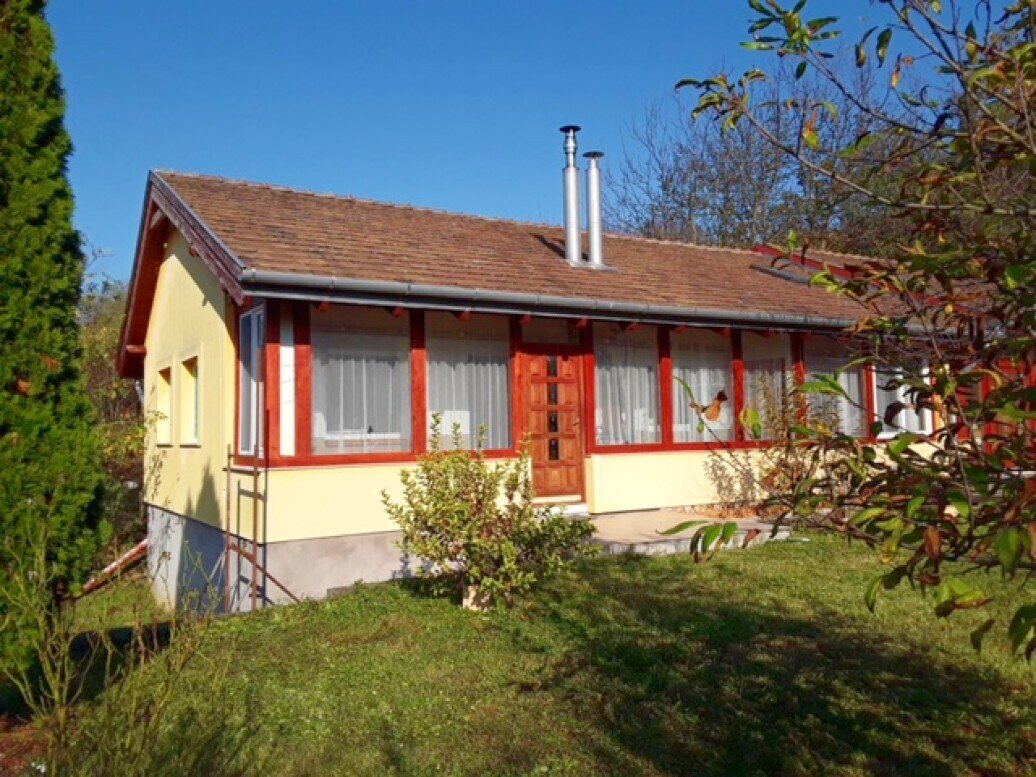 Einfamilienhaus zum Kauf provisionsfrei 119.700 € 6 Zimmer 180 m²<br/>Wohnfläche 3.600 m²<br/>Grundstück Ecseny 7457