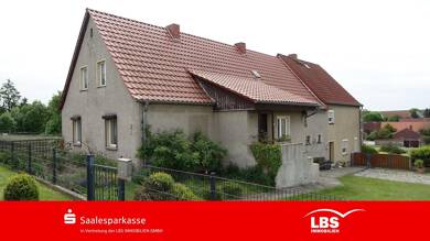 Mehrfamilienhaus zum Kauf 180.000 € 7 Zimmer 220 m² 2.793 m² Grundstück frei ab sofort Lodersleben Querfurt 06268