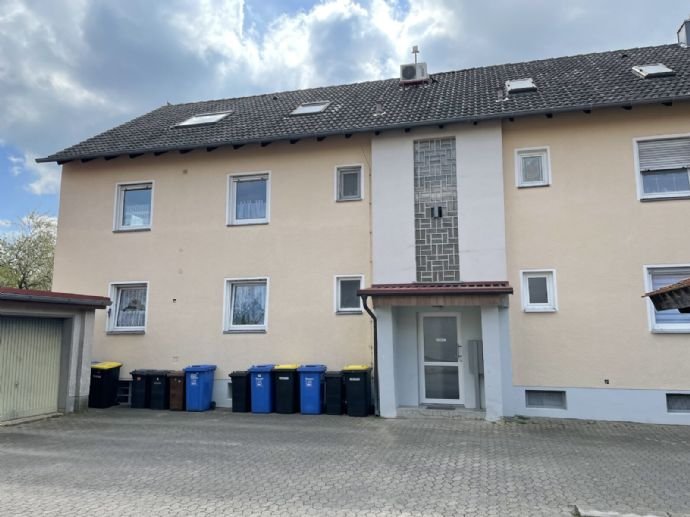 Wohnung zum Kauf 170.000 € 4 Zimmer 130 m²<br/>Wohnfläche 3.<br/>Geschoss Marktbergel Marktbergel 91613