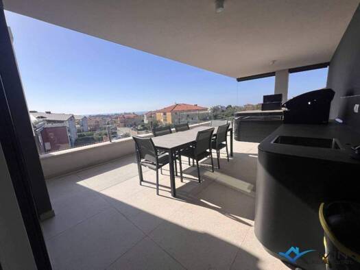 Wohnung zum Kauf 695.000 € 4 Zimmer 121 m² 2. Geschoss Novigrad