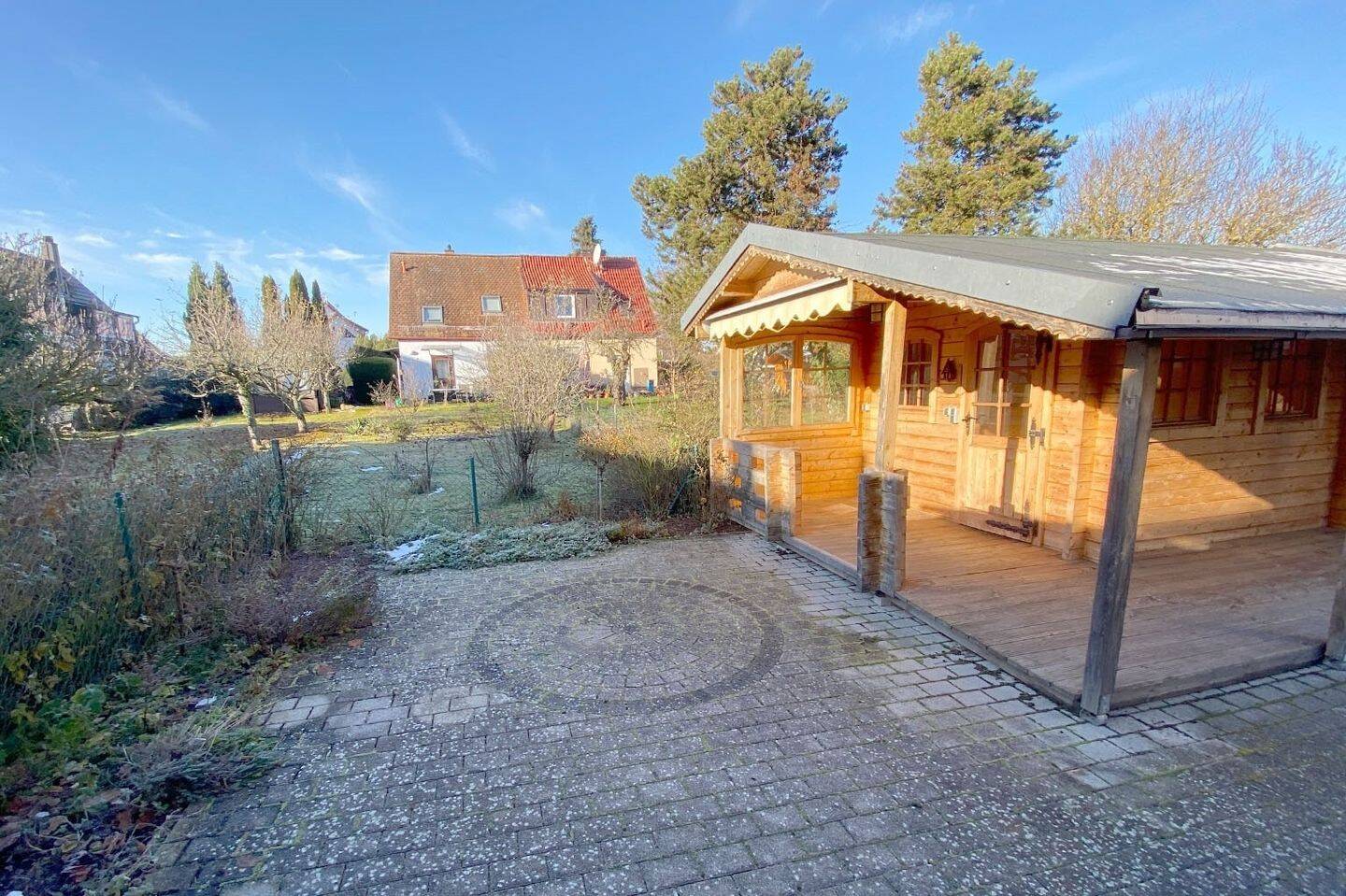 Property thumbnail 11