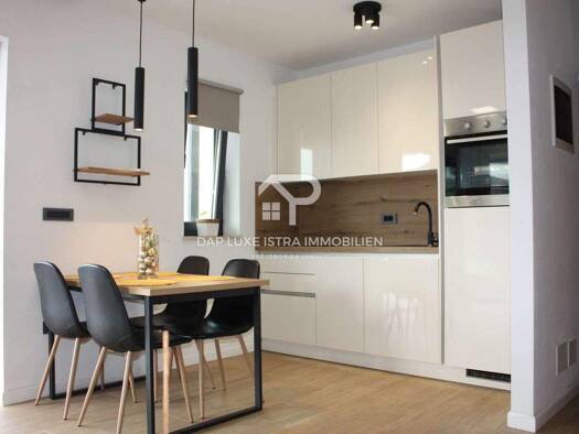 Wohnung zur Miete 1.100 € 2 Zimmer Porec 52440