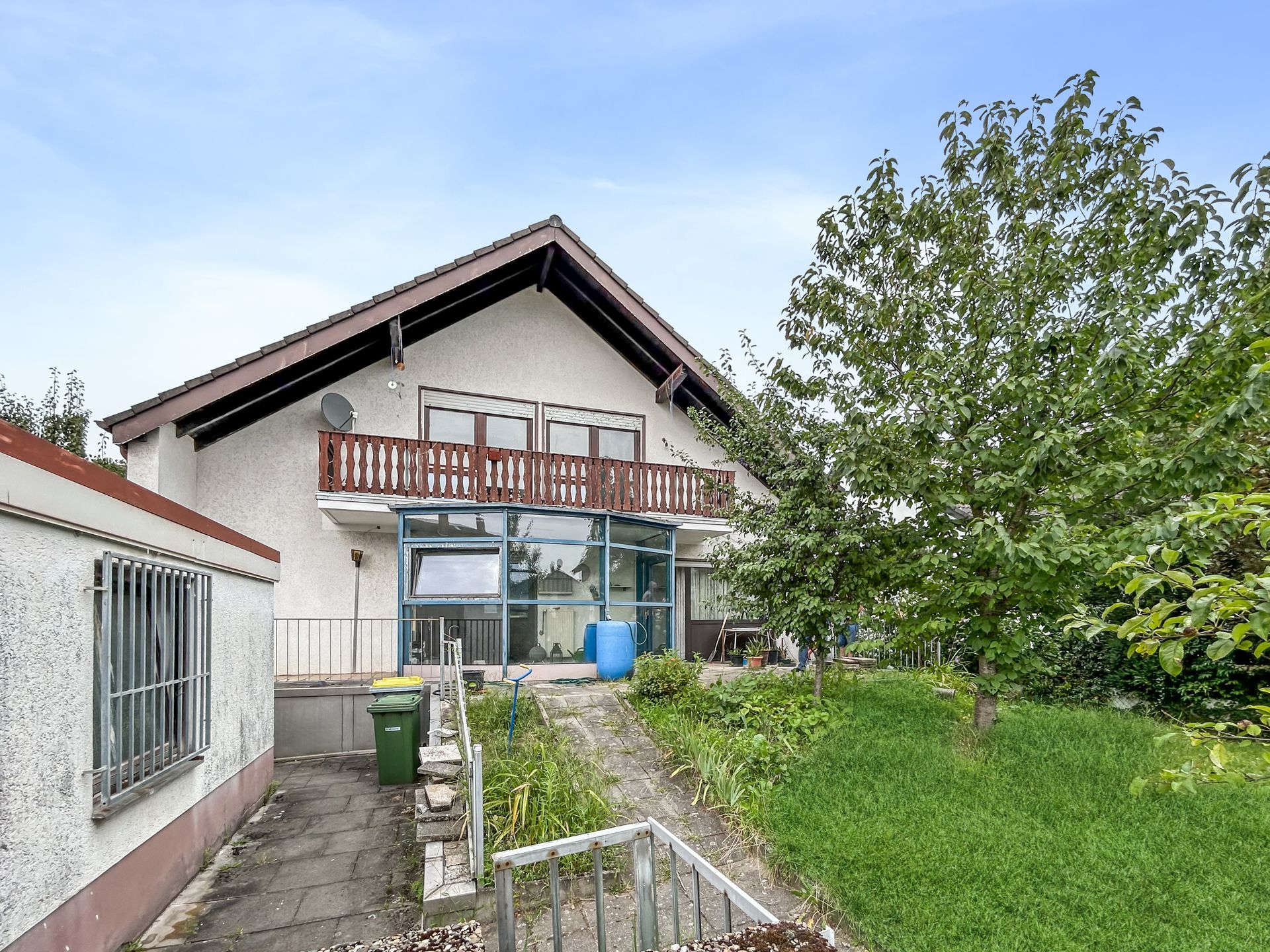 Einfamilienhaus zum Kauf 450.000 € 7 Zimmer 144,4 m²<br/>Wohnfläche 551 m²<br/>Grundstück Weiskirchen Rodgau 63110