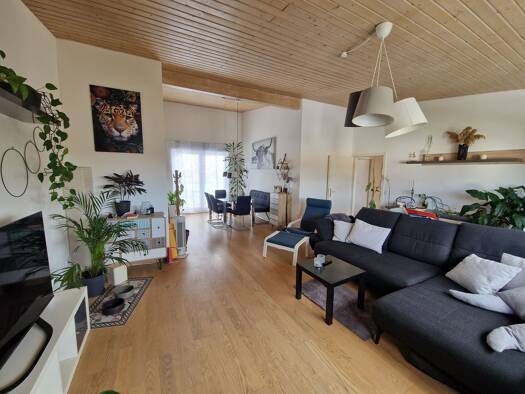 WG-Zimmer zur Miete 1.565 € 5,5 Zimmer 105 m² Geschoss 3/3 frei ab 01.07.2026 Kornwestheim-Pattonville Kornwestheim 70806