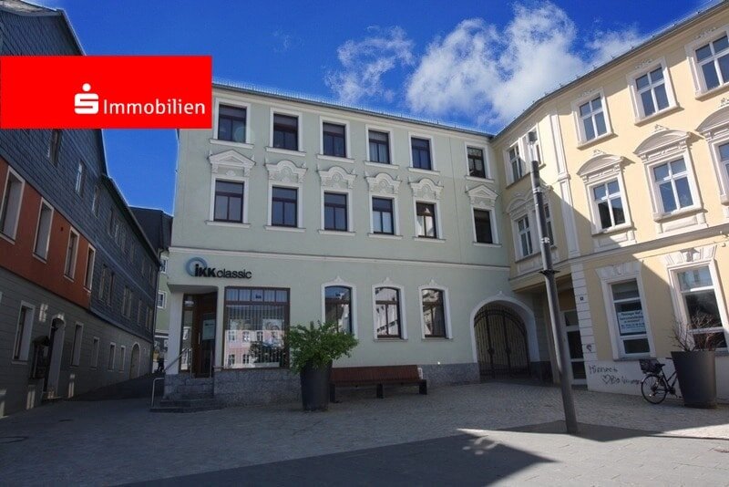 Wohnung zur Miete 334,40 € 2 Zimmer 60,8 m²<br/>Wohnfläche 1.<br/>Geschoss Zeulenroda, Markt 2 Zeulenroda Zeulenroda-Triebes 07937