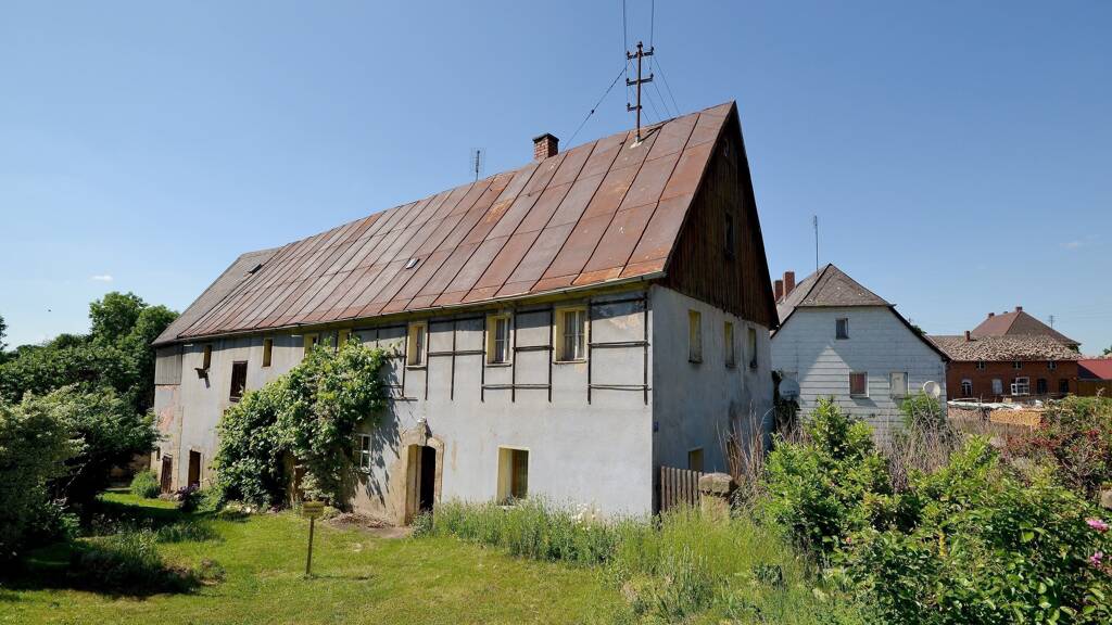 Bauernhaus zum Kauf 69.000 € 300,2 m² 631 m² Grundstück Neustadt Neustadt am Kulm 95514